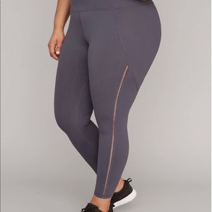 EUC Livi Active Grey 7/8 Legging Size 14/16